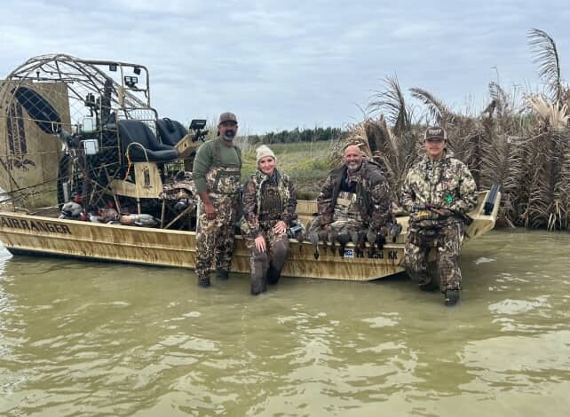 Duck hunting Lesco Outfitters