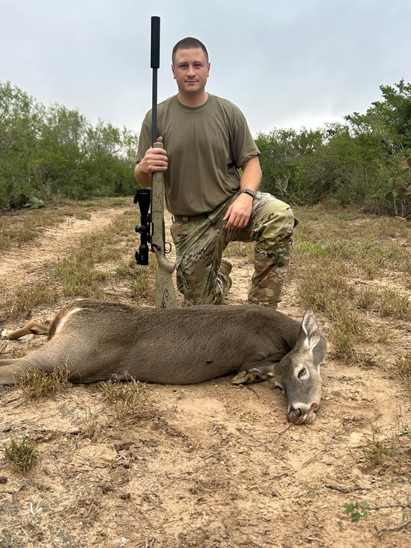 Whitetail doe hunt